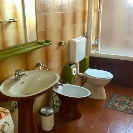 Ena Apartment Mugeba